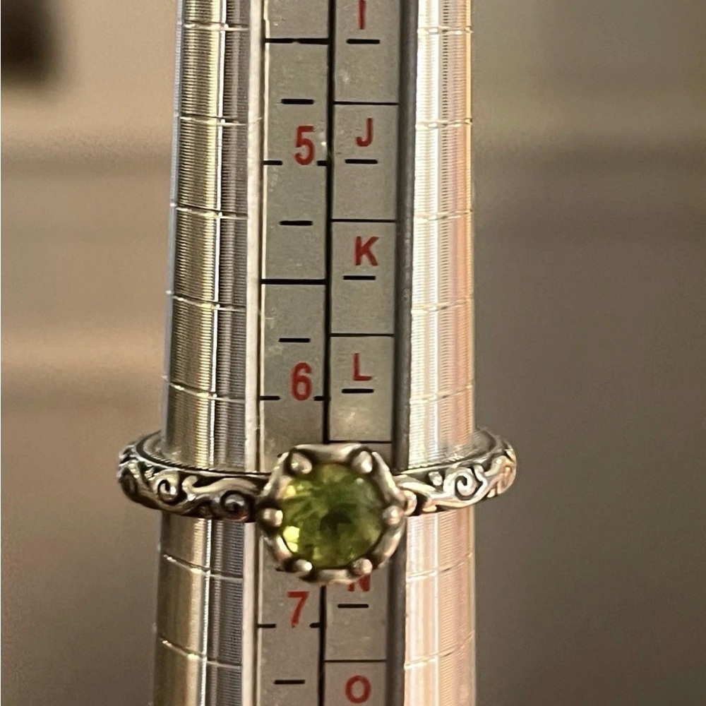 James Avery cherished birthstone ring, AugustPeridot 6.5
